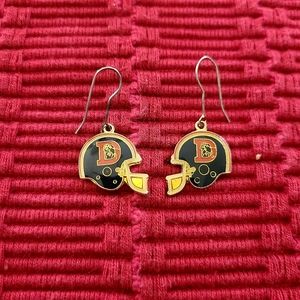 💜2 for 20$ Vintage Denver Broncos Football NFL Helmet Earrings